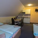 Sport With Garage Διαμέρισμα Rokytnice nad Jizerou
