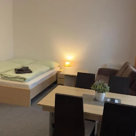 Apartmany Sport With Garage Apartment